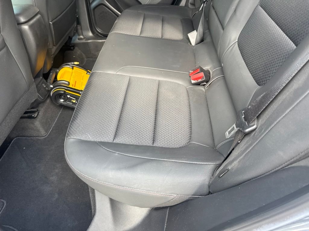 Used 2022 Gray Chevrolet RS image 13
