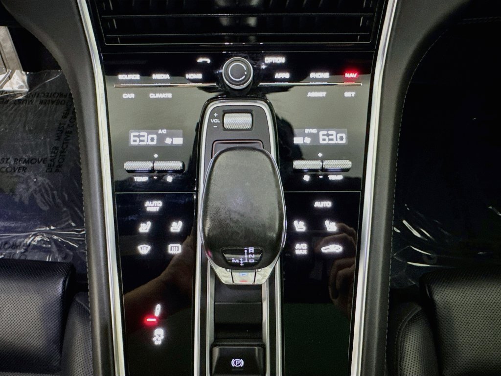 Used 2018 Gray Porsche Turbo image 16