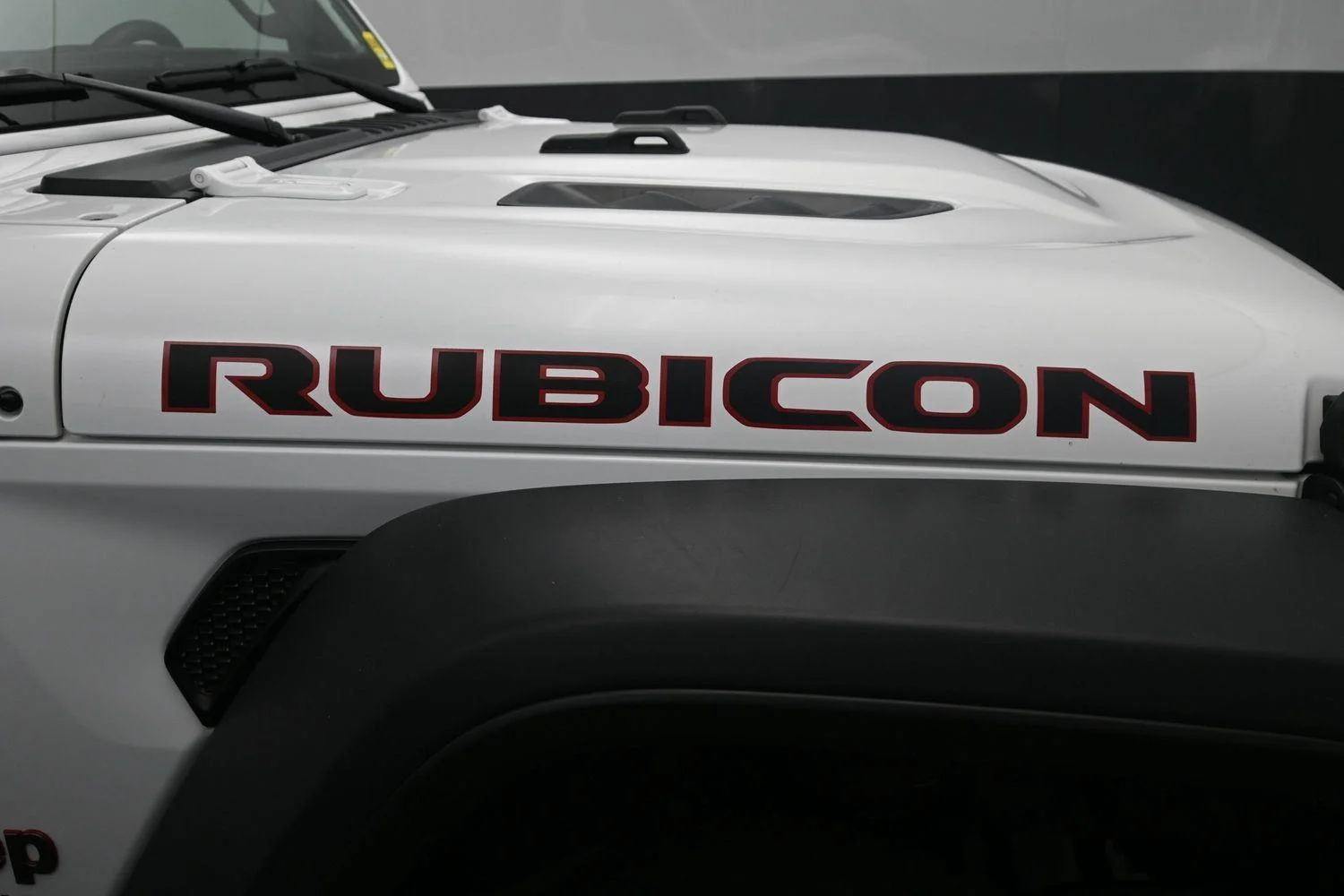 Used 2024 Bright White Jeep Rubicon image 7