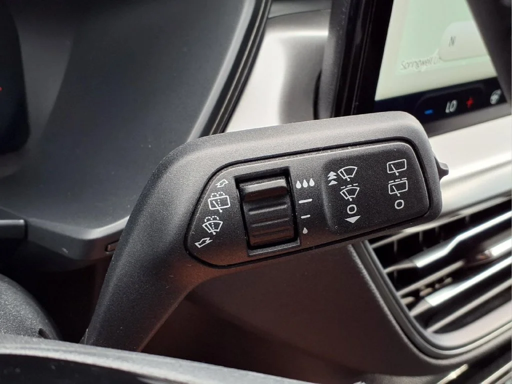 Used 2023 White Ford Active image 23
