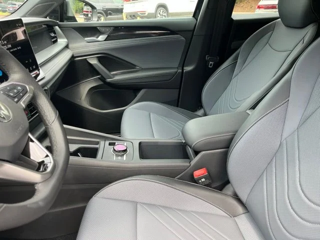 New 2026 Black Volkswagen 2.0T SE R-Line Black image 9