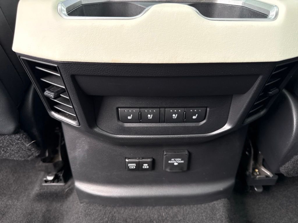 Used 2022 White Toyota Capstone image 20