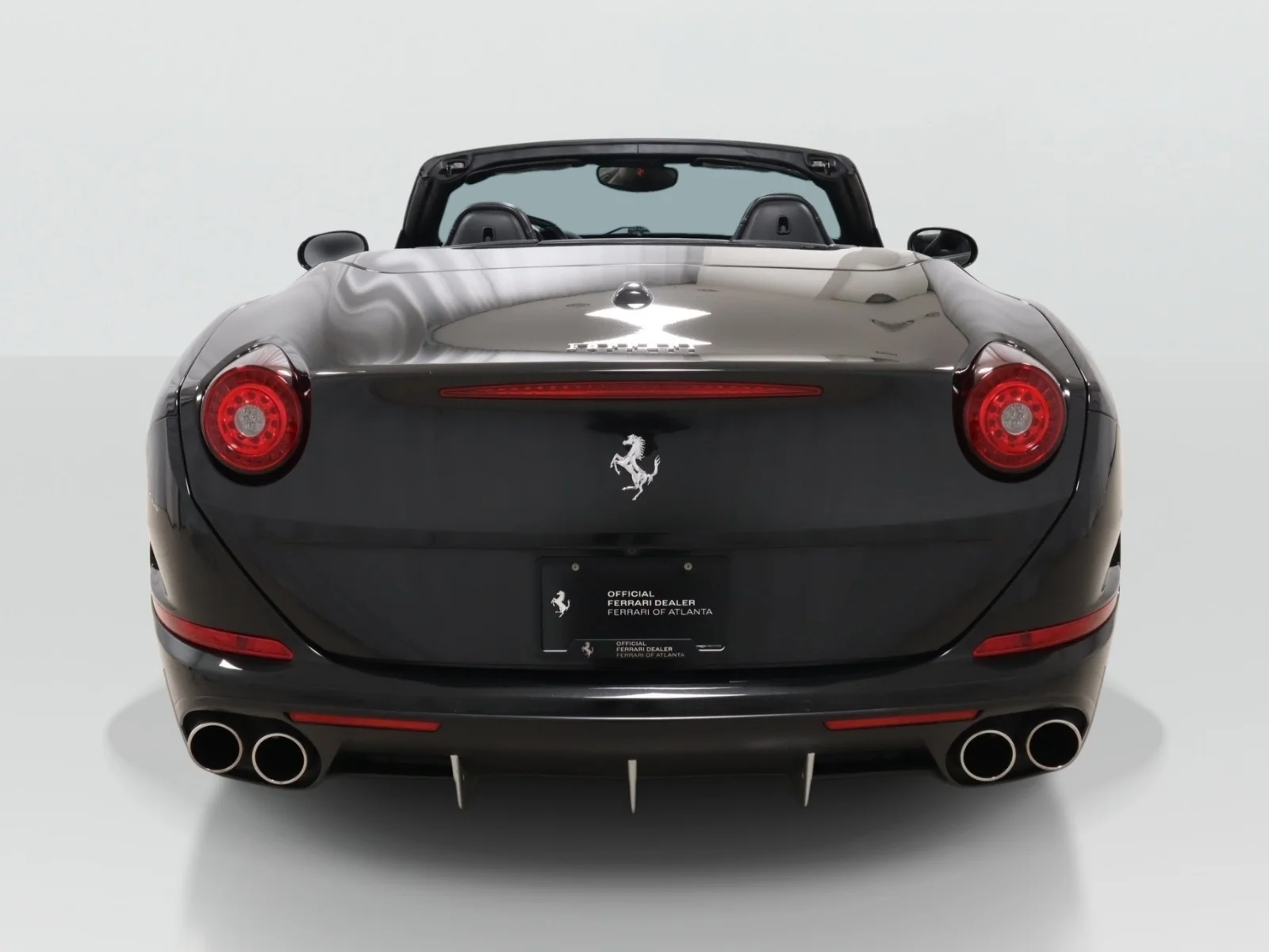 2016 Ferrari California T Base - Photo 11