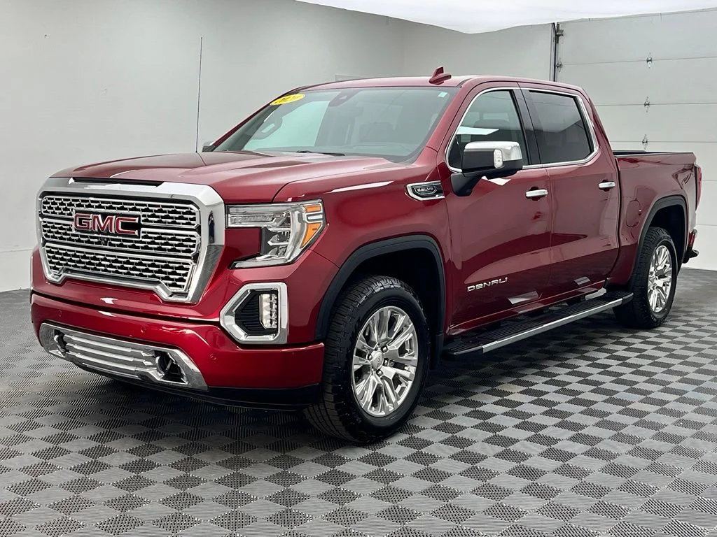 Used 2020 Red GMC Denali image 2