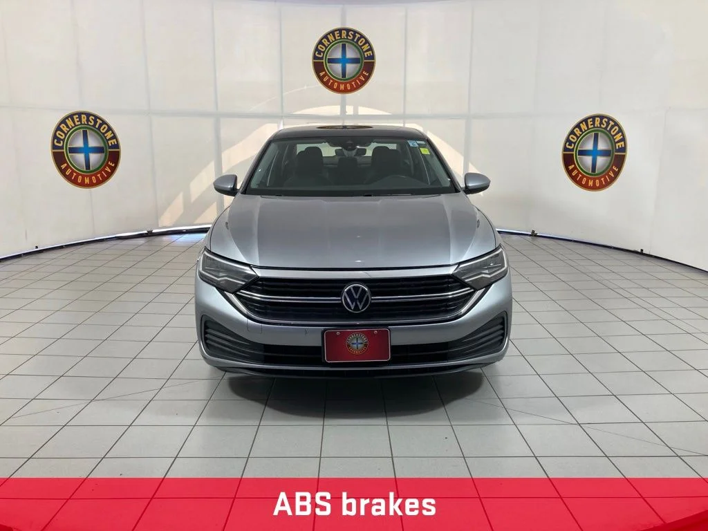 Used 2024 Gray Volkswagen 1.5T SE image 18