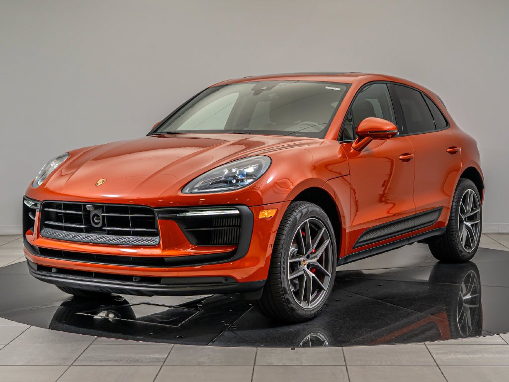 2023 Porsche Macan