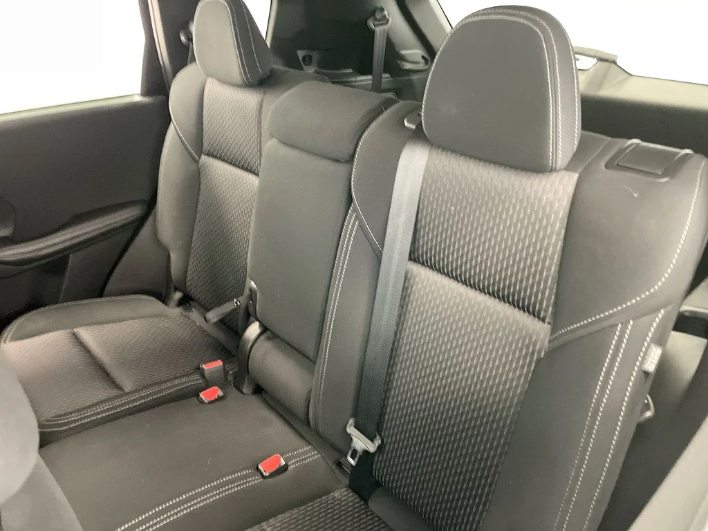 Used 2022 BLACK Mitsubishi ES image 23