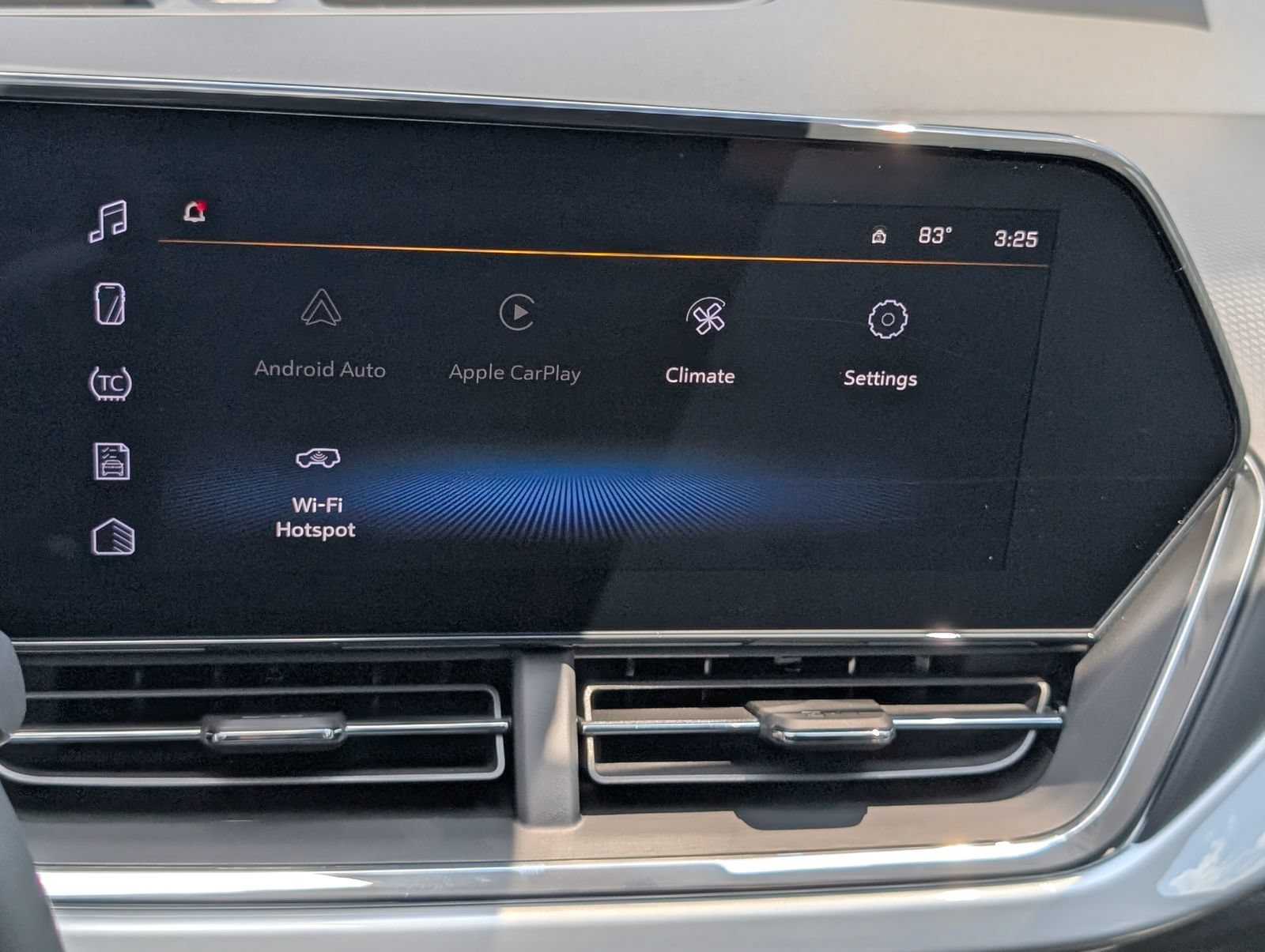 2026 Chevrolet Trax LT - Photo 13