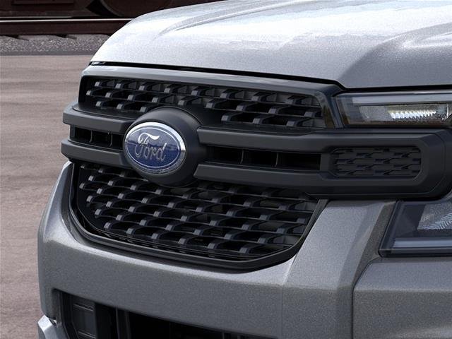 New 2026 Carbonized Gray Metallic Ford XL image 39