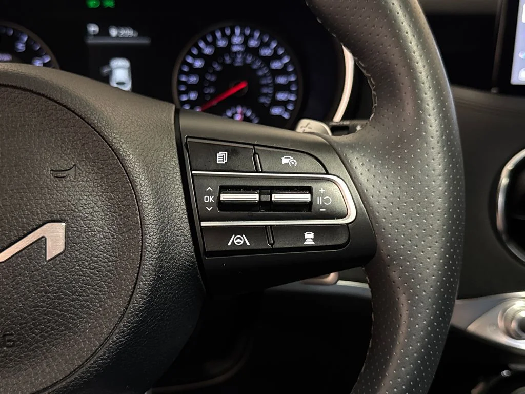 Certified Used 2023 White Kia GT-Line image 21