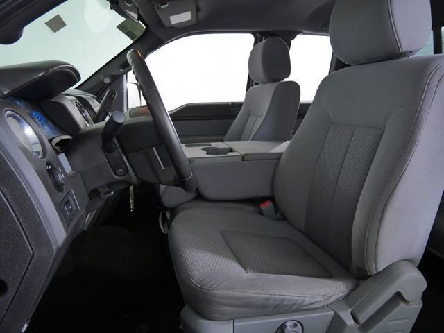 Used 2013 White Ford XLT image 23