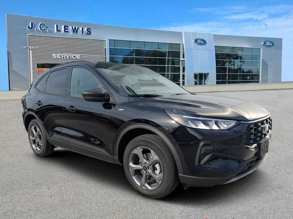 2026 Ford Escape ST-Line AWD's photo