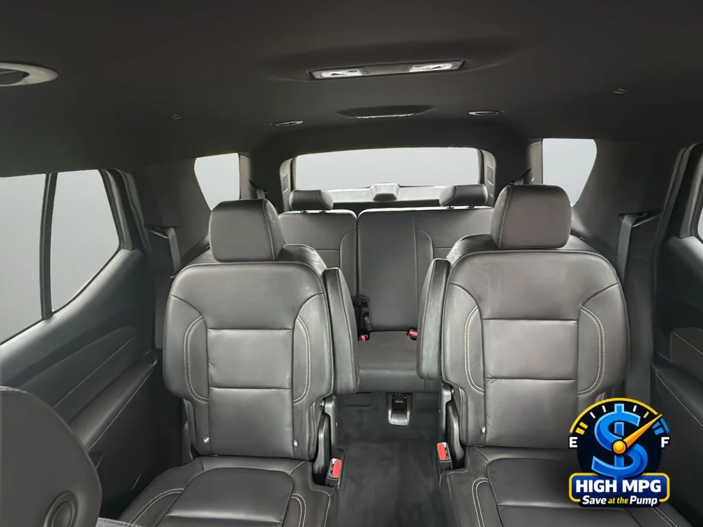 Used 2022 White Chevrolet LT Leather image 25