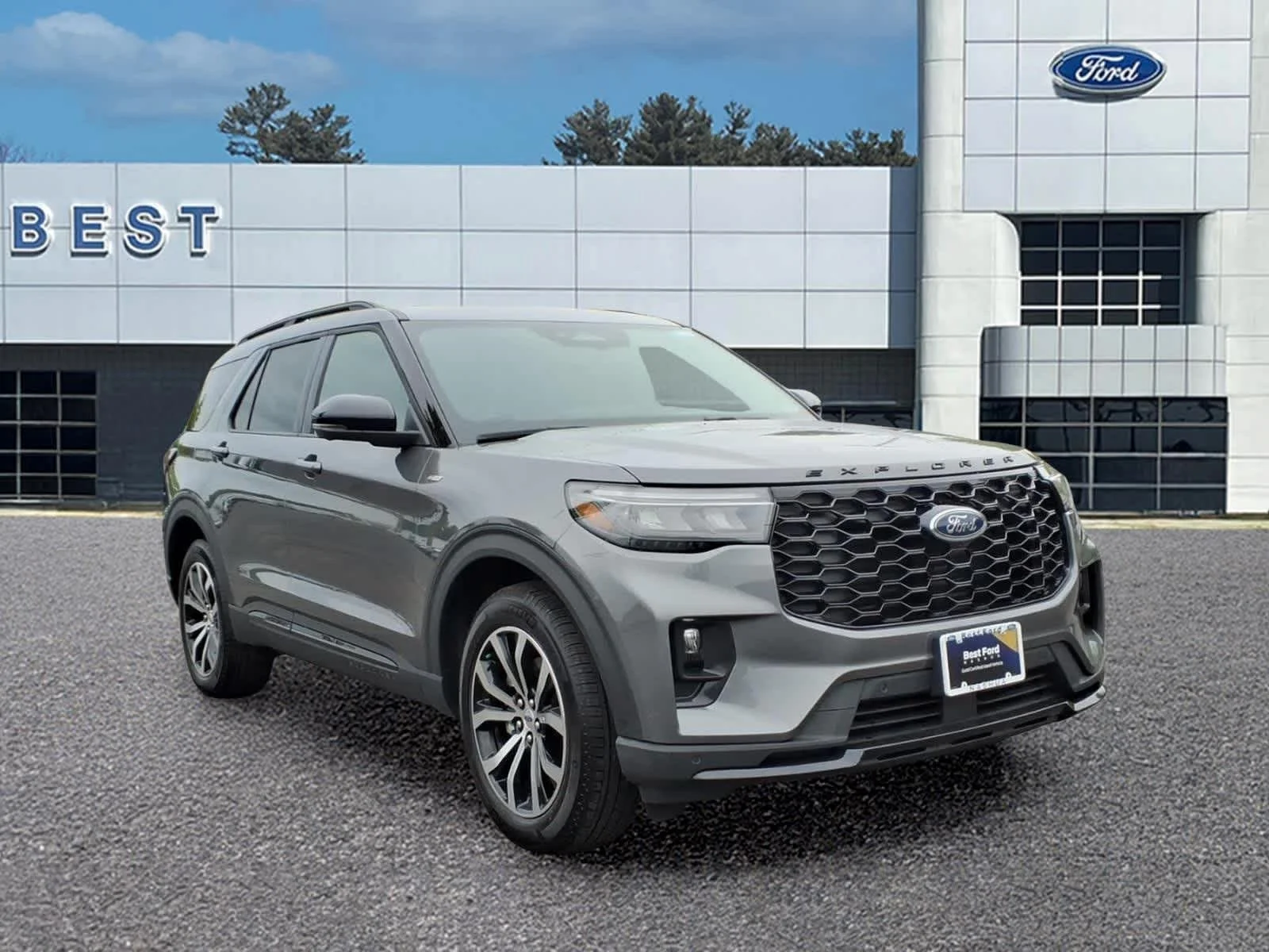 2026 Ford Explorer ST-LINE 4WD's photo