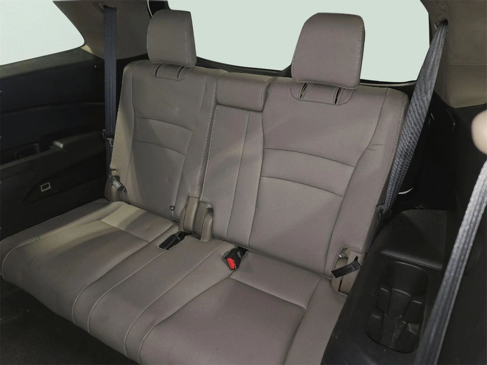 Used 2017 White Diamond Pearl Honda EX-L image 37