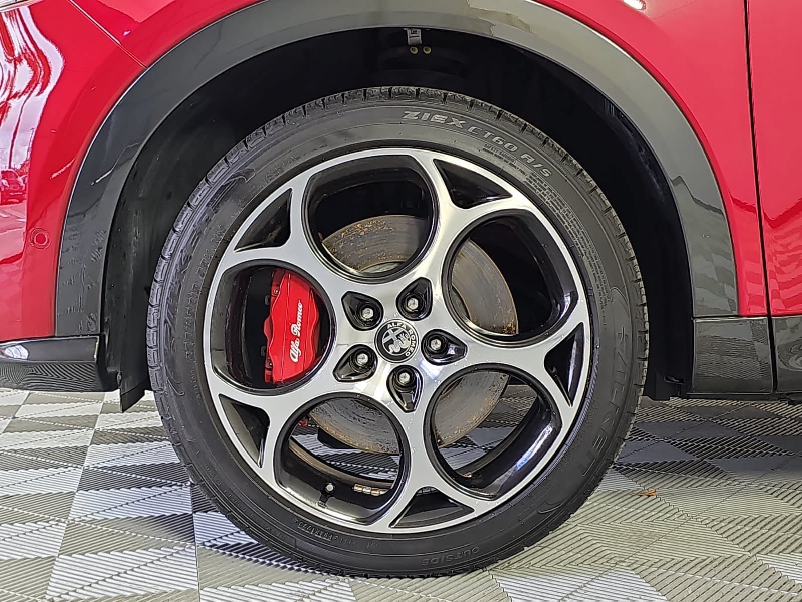 Used 2024 Red Alfa Romeo Veloce image 10