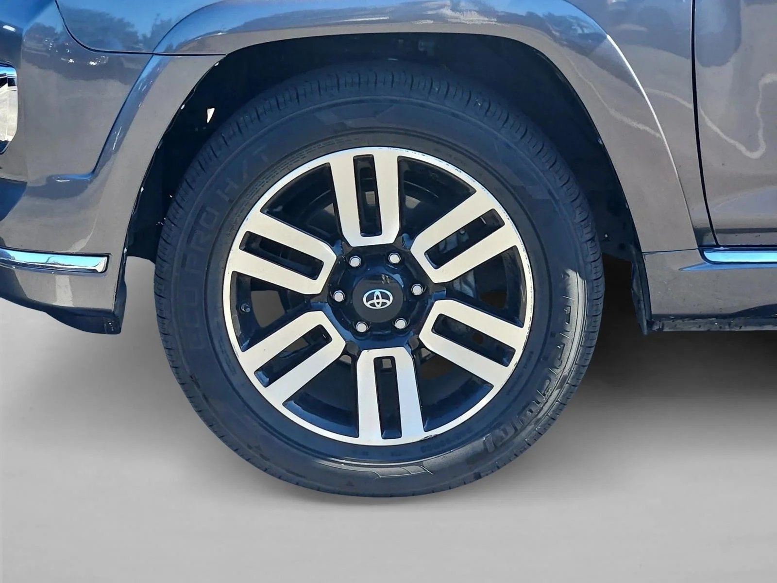 Used 2020 Magnetic Gray Metallic Toyota Limited image 14