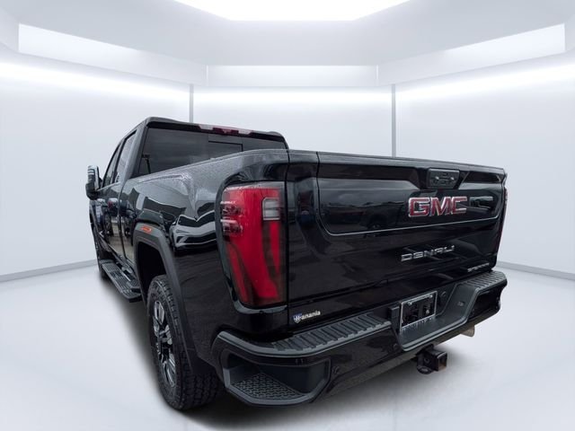 Used 2024 Black GMC Denali image 5