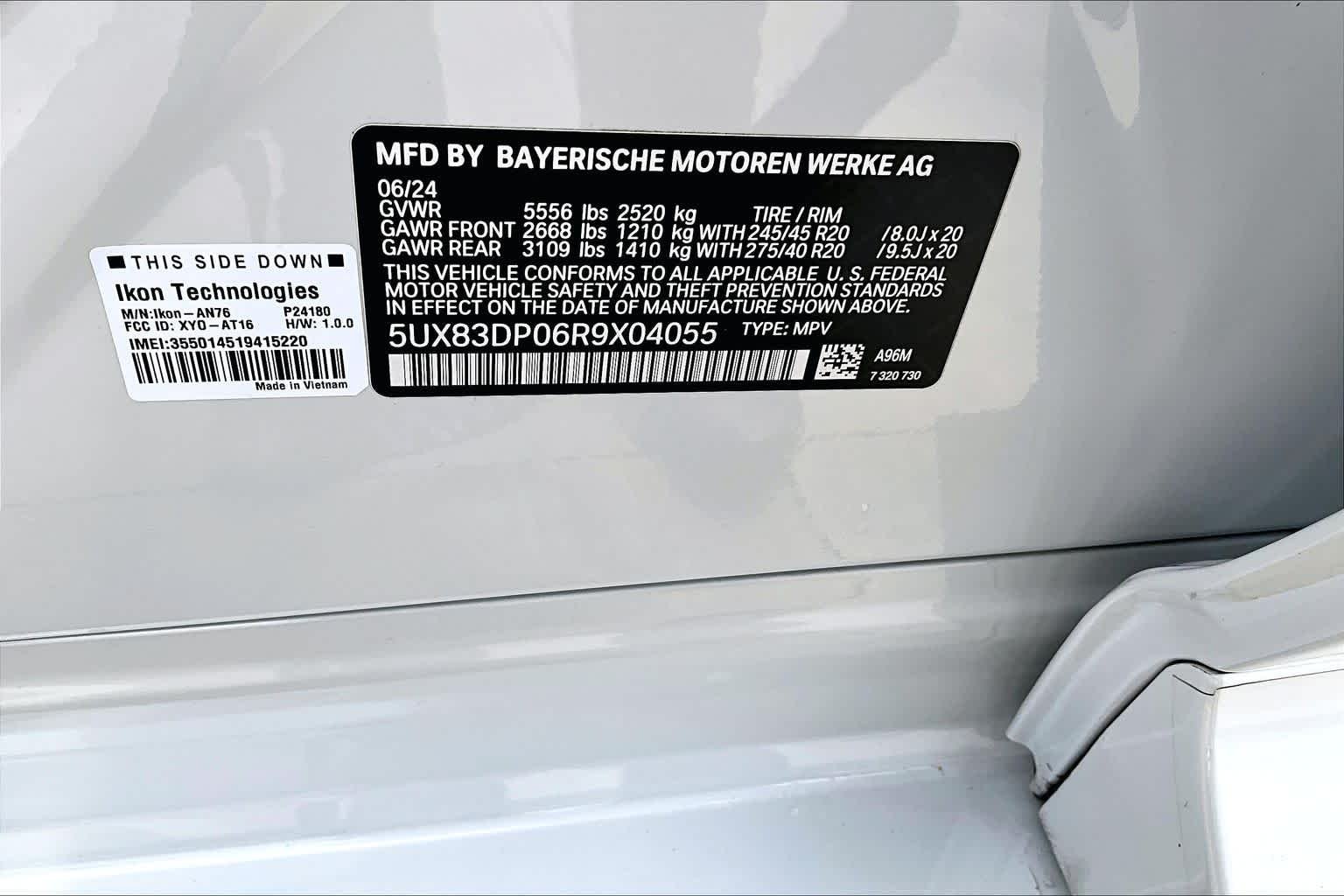 Used 2024 Mineral White Metallic BMW M40i image 33