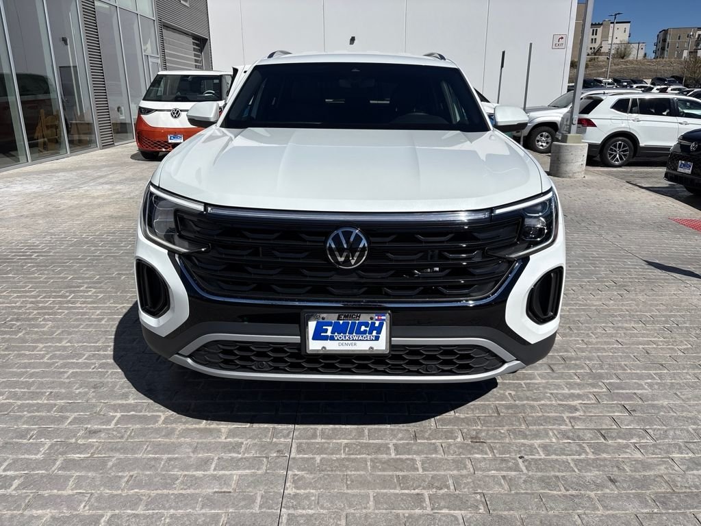 New 2026 Opal White Pearl Volkswagen 2.0T SE image 8