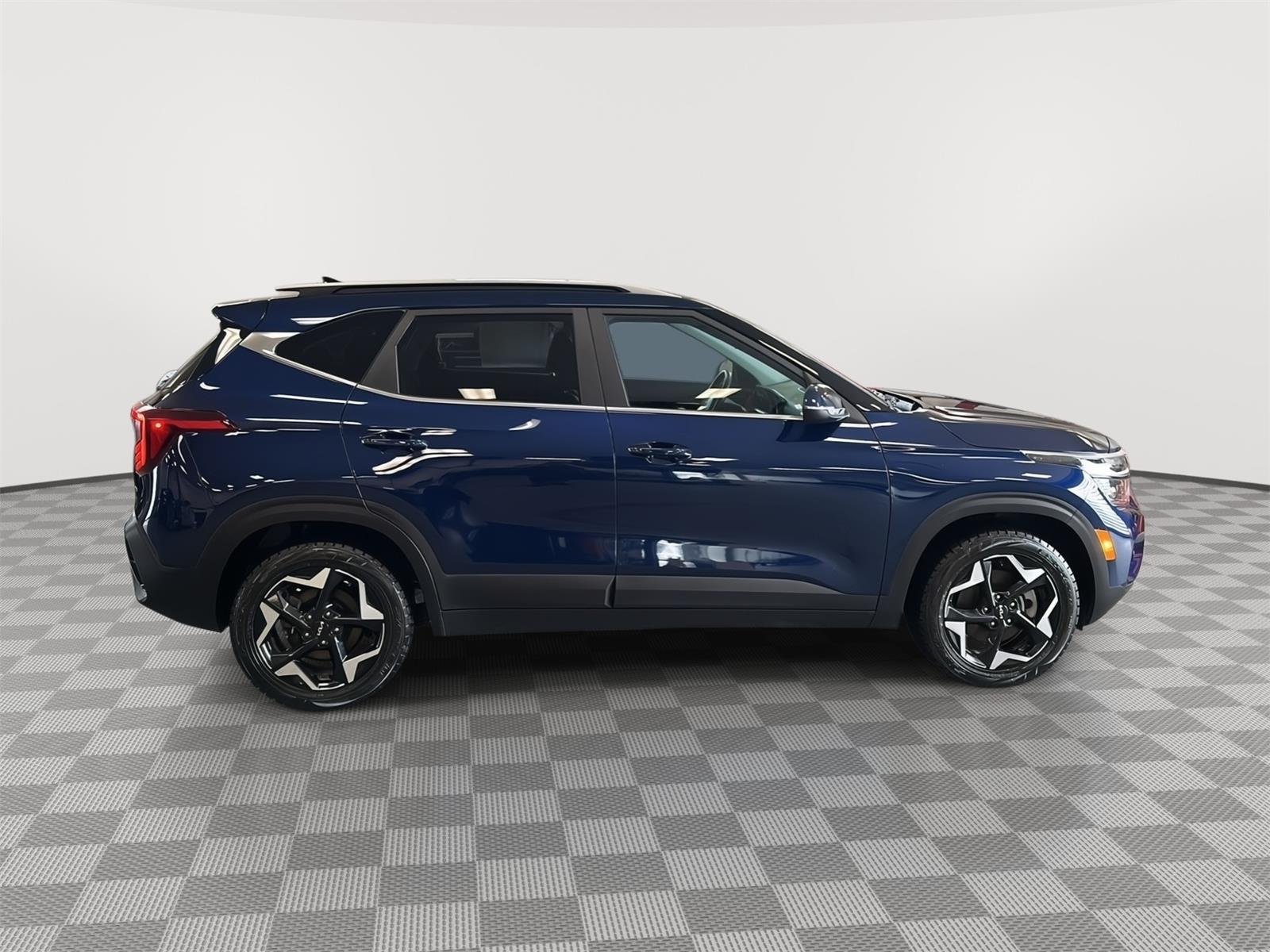 Used 2024 Dark Ocean Blue Kia EX image 4