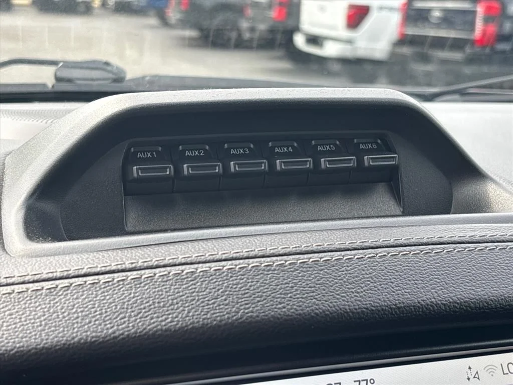 Used 2021 Black Ford Lariat image 40
