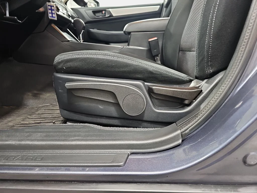Used 2016 Blue Subaru 2.5i image 31