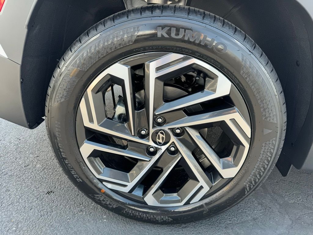 2025 Hyundai Tucson Limited - Photo 9