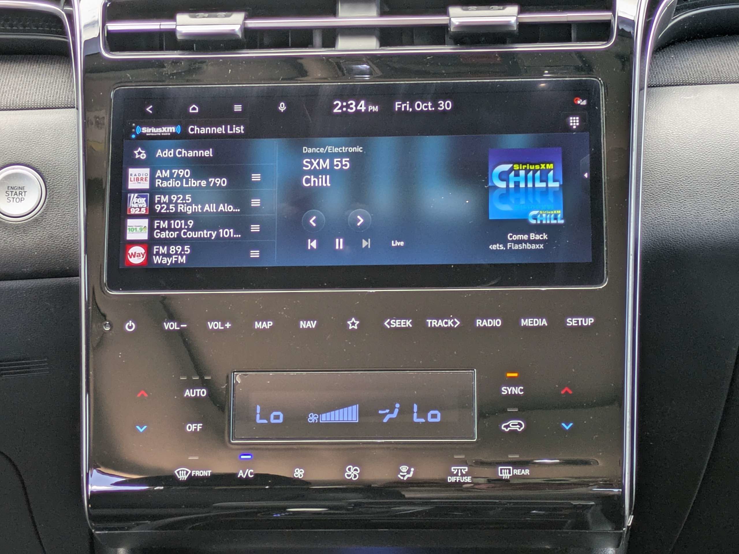 Certified Used 2024 Hampton Gray Hyundai SEL image 17