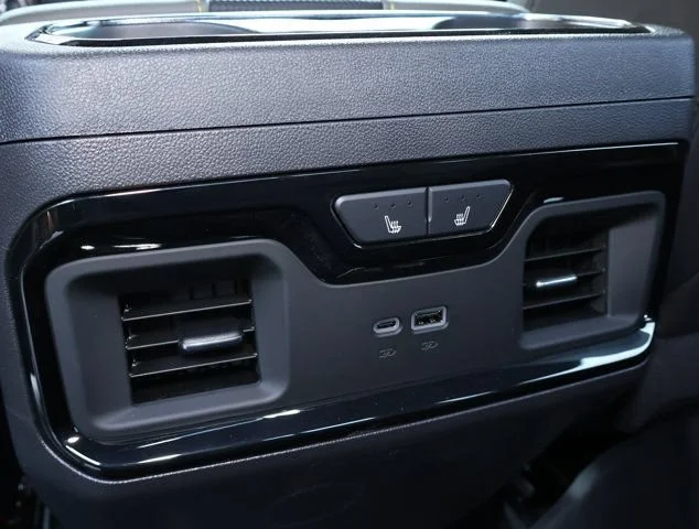 2026 Chevrolet Silverado 1500 ZR2 - Photo 26