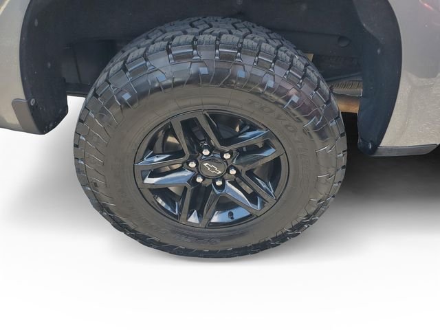 Used 2021 Gray Chevrolet LT Trail Boss image 31