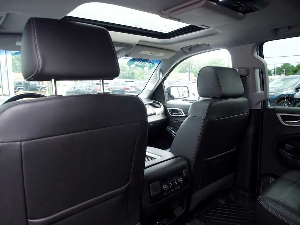 Certified Used 2019 ONYX BLACK GMC Denali image 23
