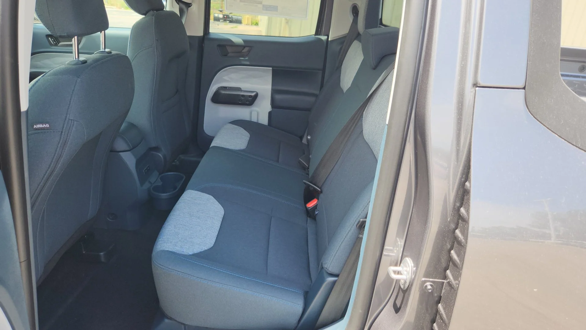 New 2026 Carbonized Gray Metallic Ford XLT image 26