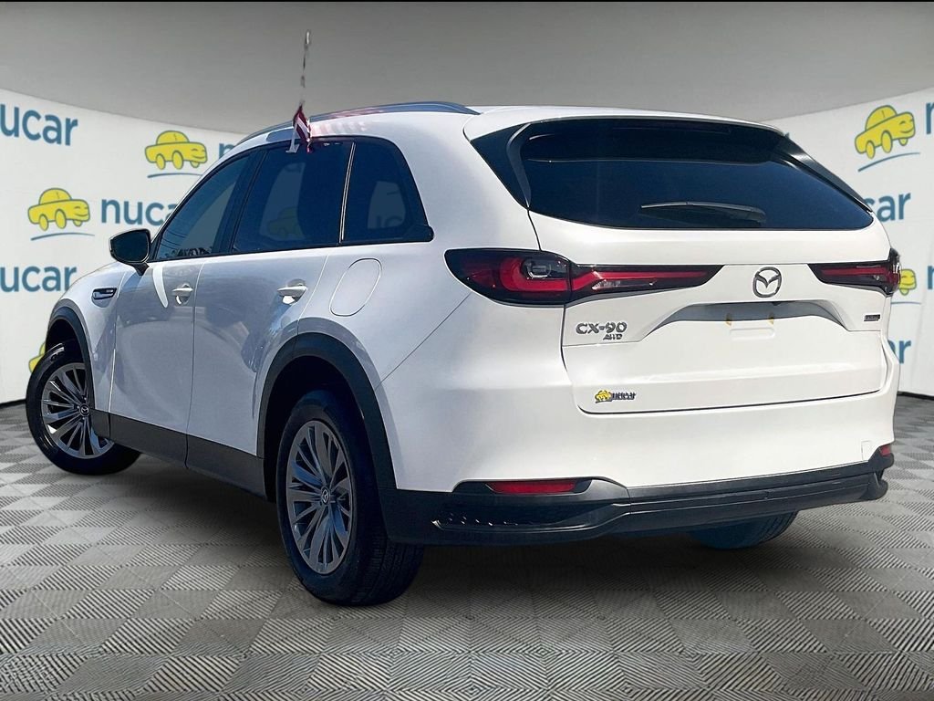 Used 2025 White Mazda 3.3 Turbo Select image 4