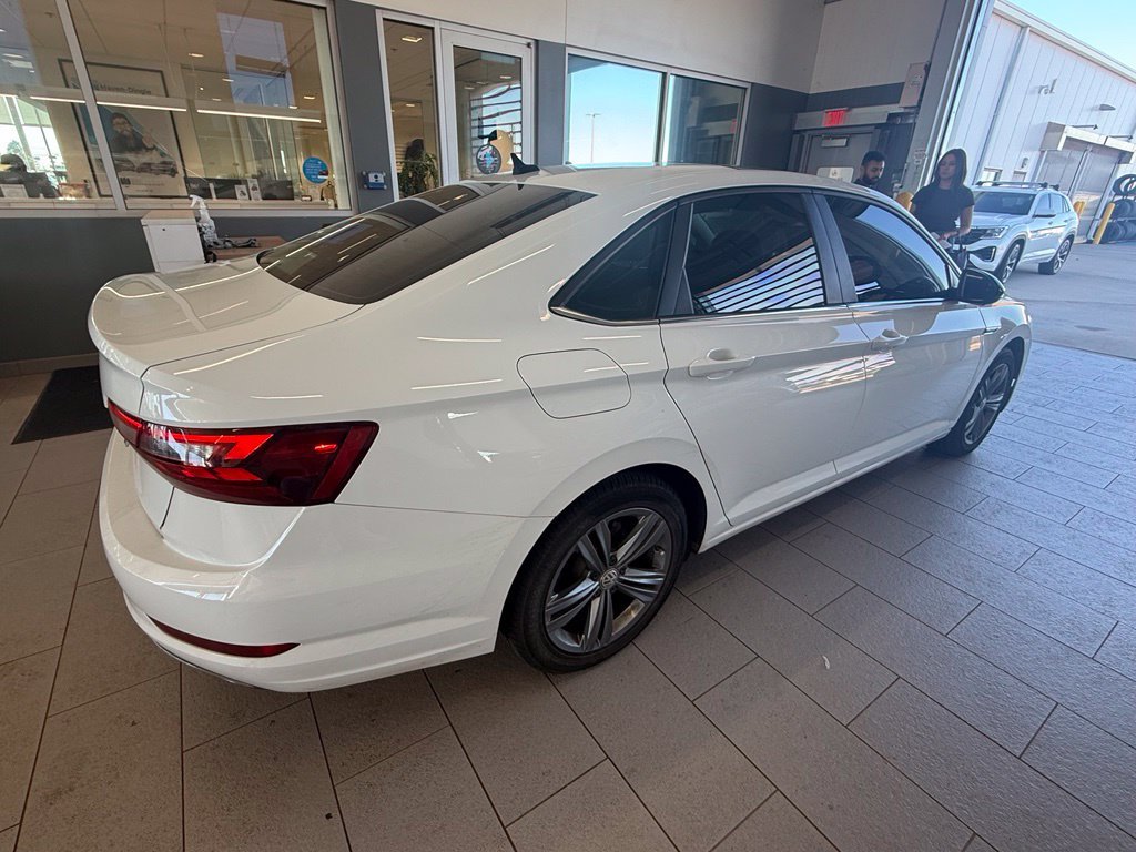 Used 2020  Volkswagen  image 5