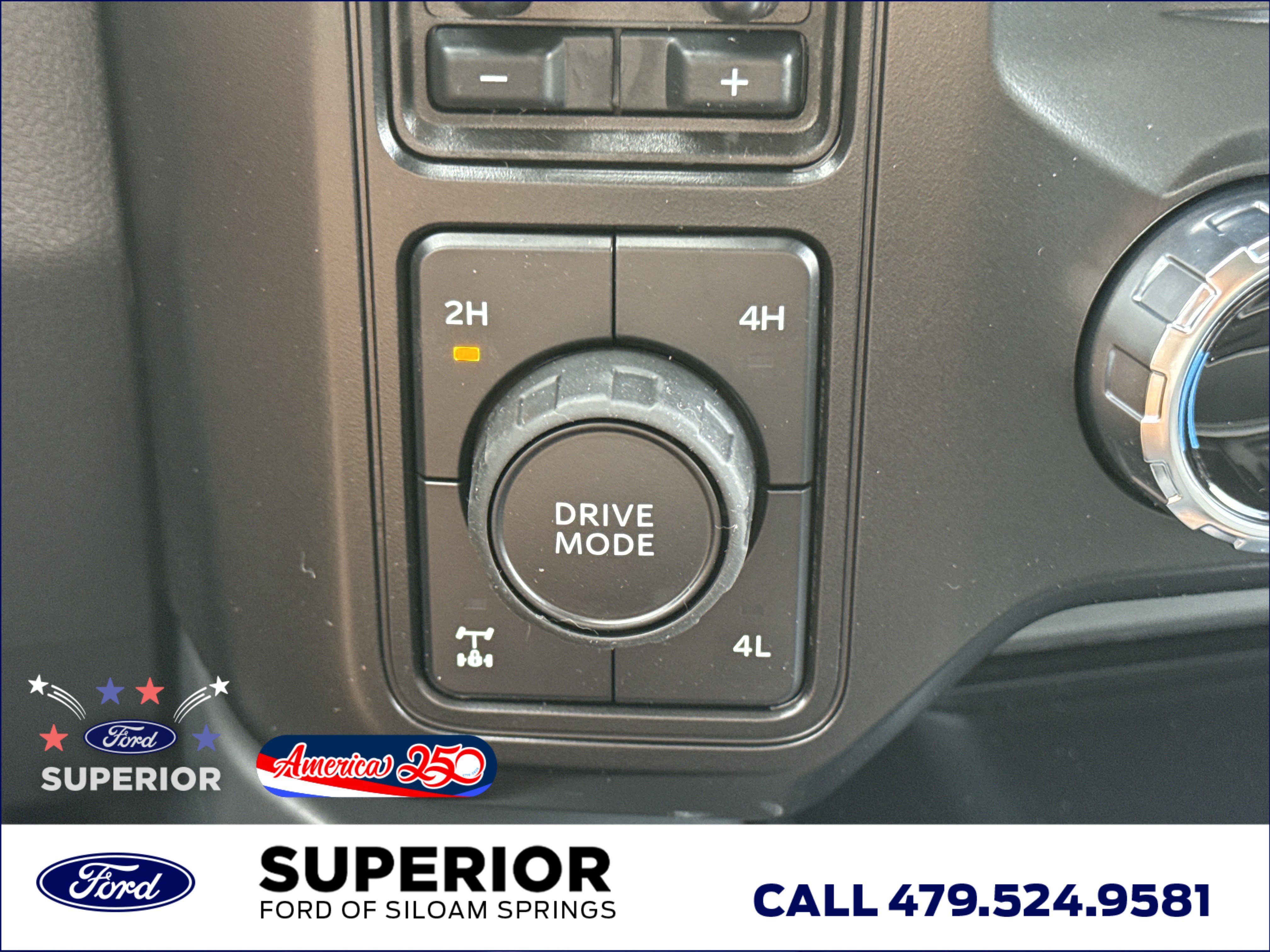 New 2026 Marsh Gray Ford Lariat 4WD image 21