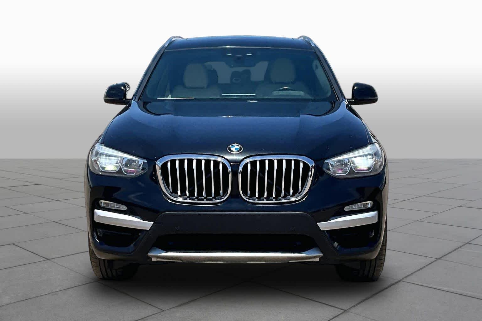 Certified Used 2019 Black Sapphire Metallic BMW sDrive30i image 3