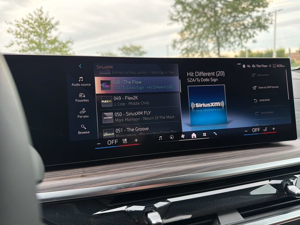 New 2027 Skyscraper Grey Metallic BMW xDrive40i image 11