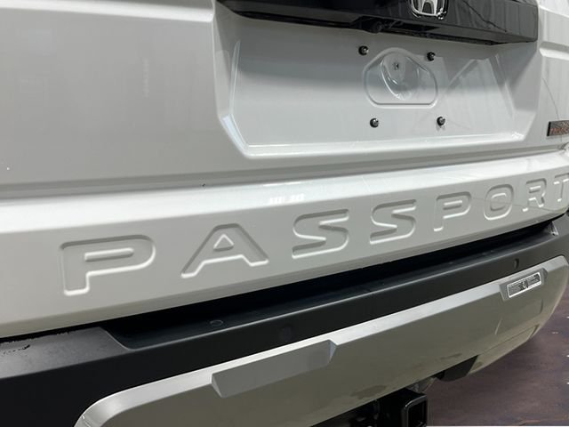 New 2026 Platinum White Pearl Honda TrailSport Elite image 7