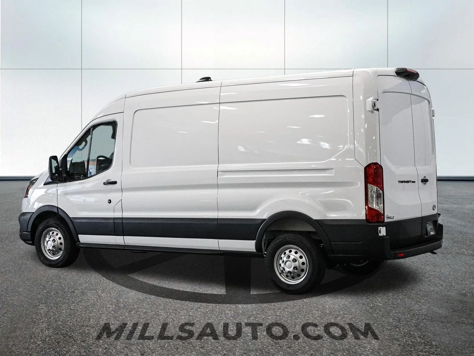 New 2026 Oxford White Ford Cargo Van image 4