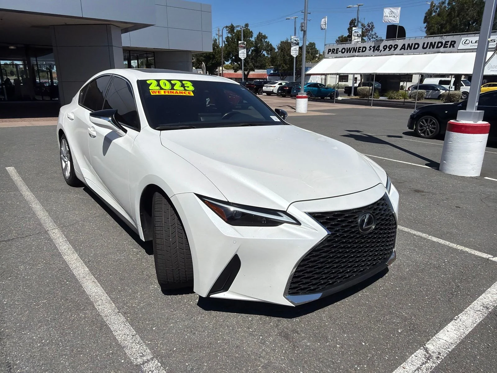 Used 2023 White Pearl Lexus 300 image 1