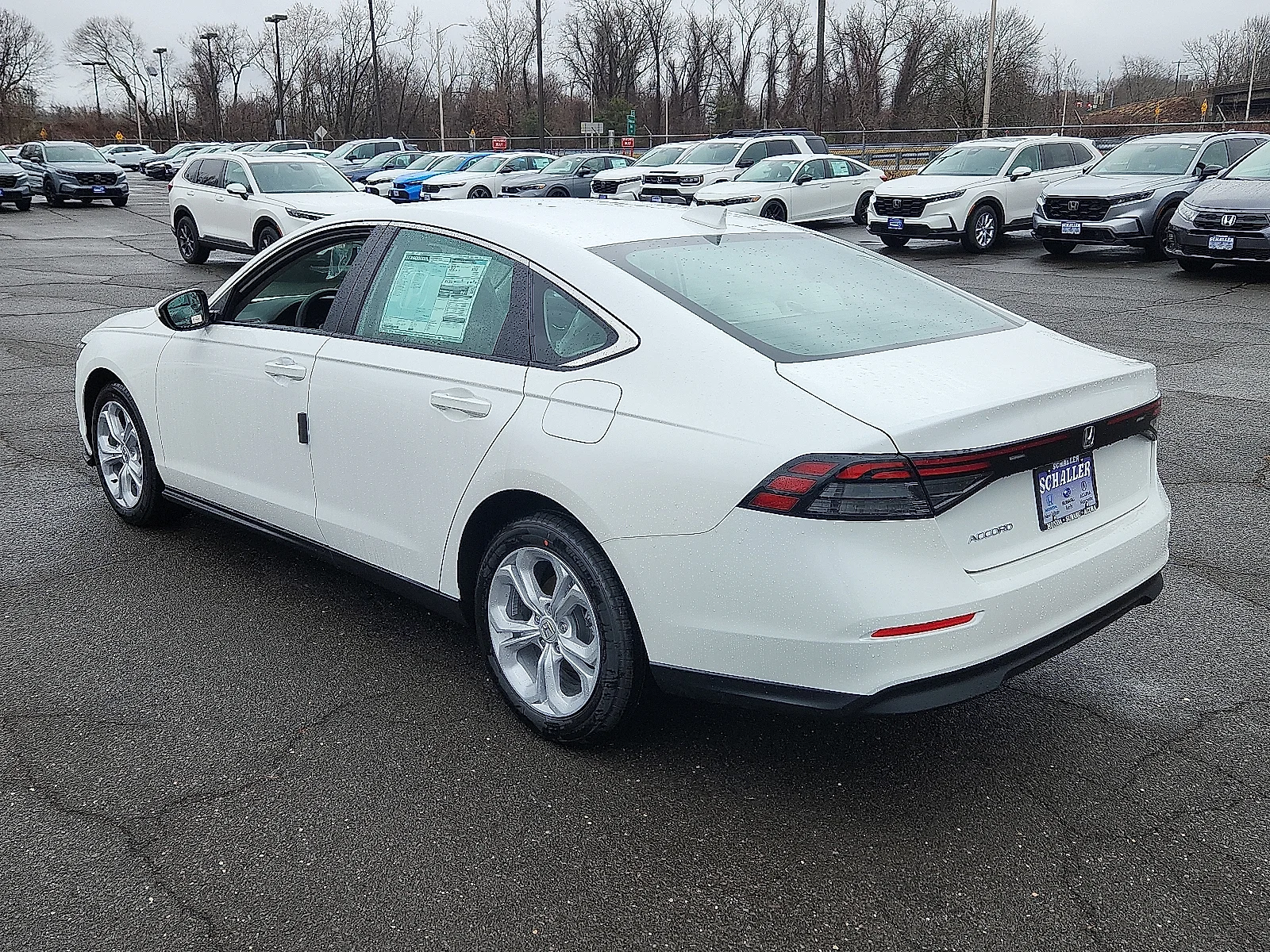 New 2026 Platinum White Pearl Honda LX image 3