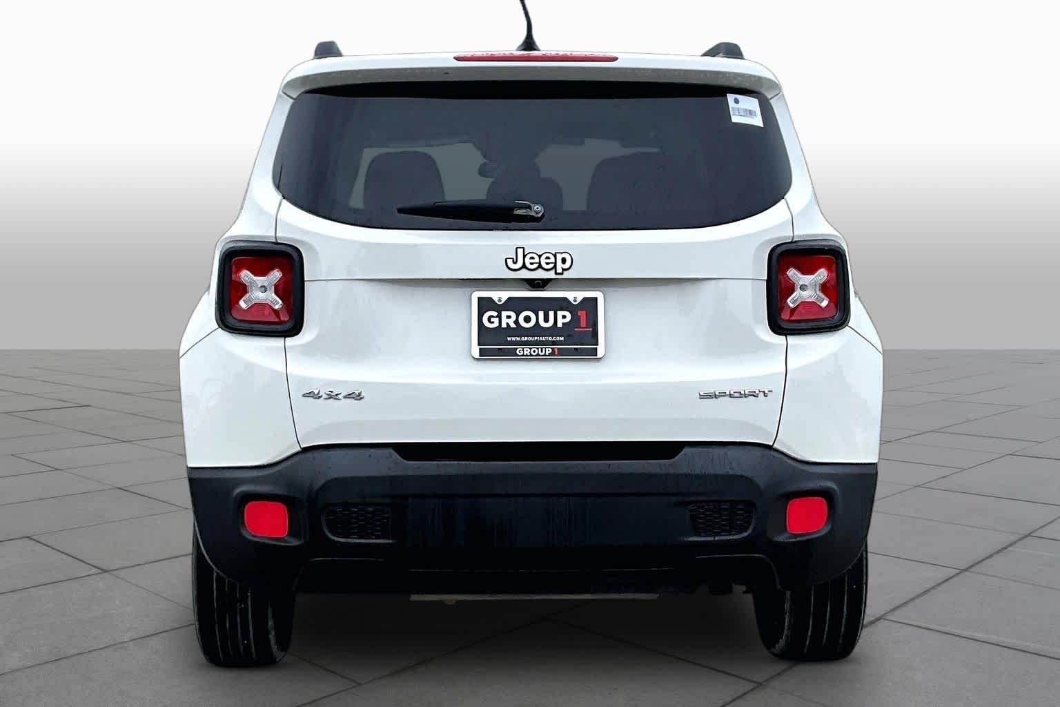 Pre-Owned 2017 Jeep Renegade Sport