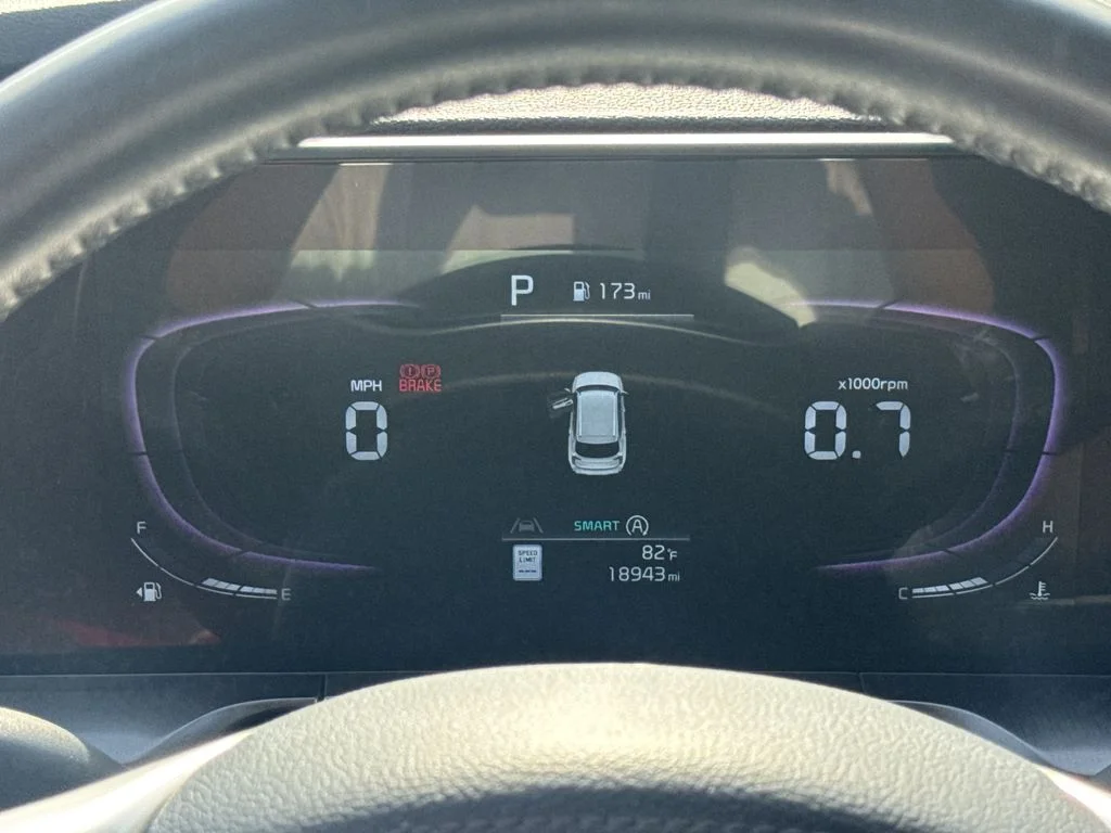 Used 2025 Gray Kia S image 27