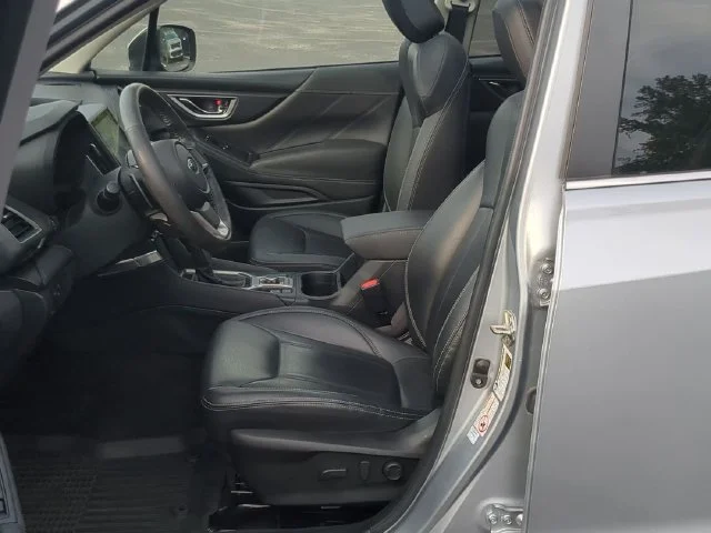 Used 2019 Ice Silver Metallic Subaru Touring image 13