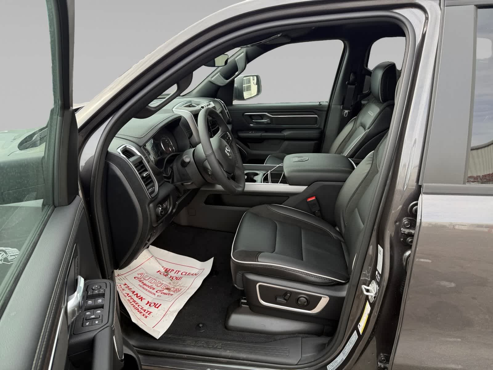2026 RAM 1500 Laramie - Photo 9