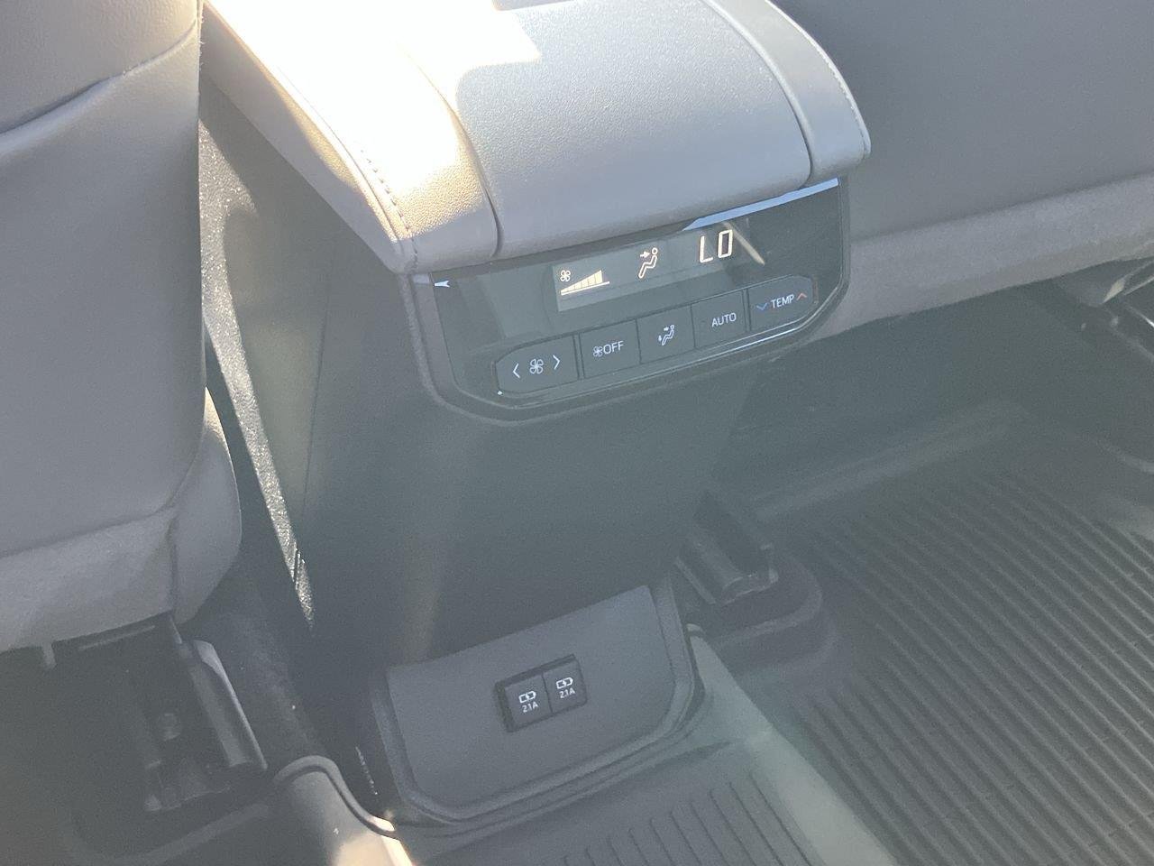 Used 2021 Gray (Magnetic Gray Metallic) Toyota XLE image 33