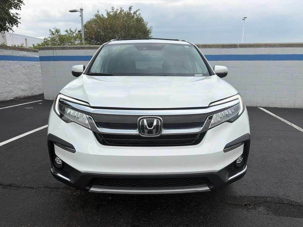 Certified Used 2022 Platinum White Pearl Honda Elite image 8