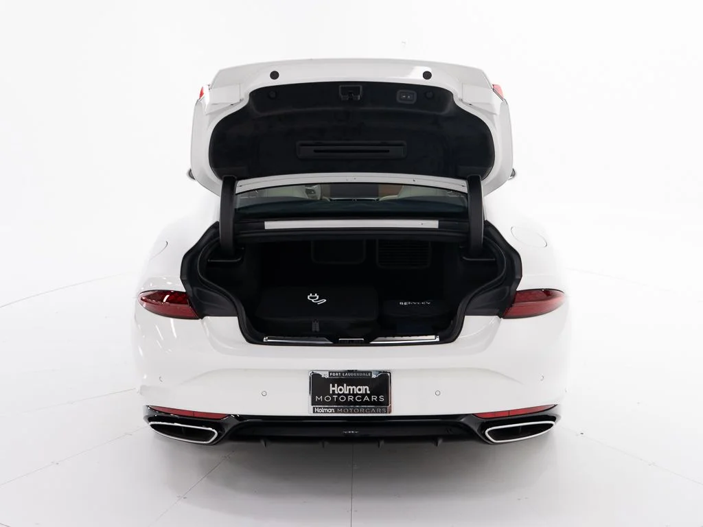 New 2026 Glacier White Bentley Azure image 37