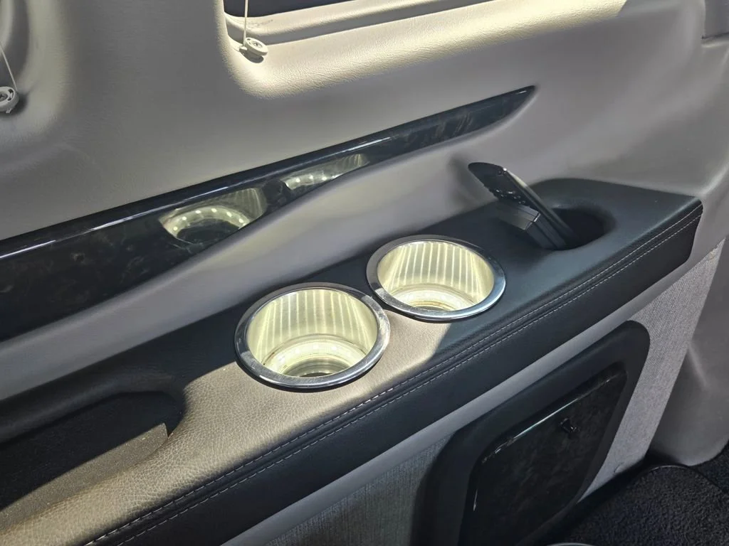 2022 Chevrolet Express Cargo Work Van - Photo 41